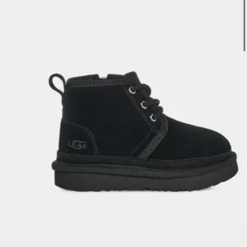 ⭐️UGG toddler black lace up neumel suede cosy boots 7c
